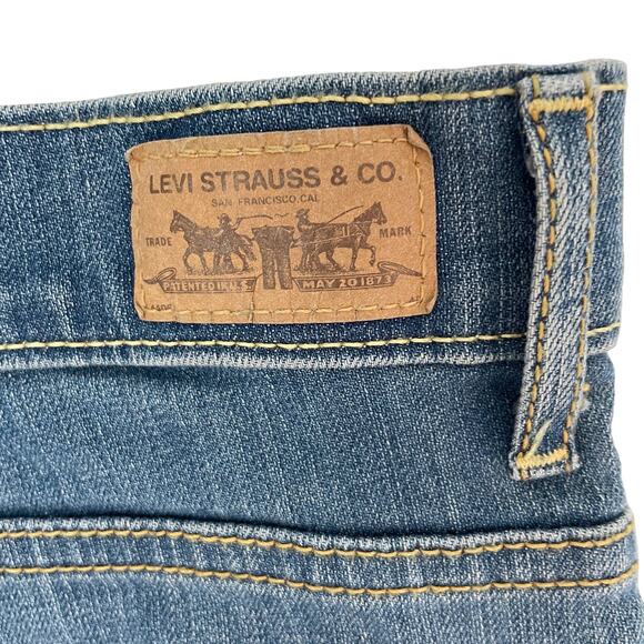 LEVI'S Cropped Denim Jeans Size 8 Slimming High Waisted - Picture 6 of 8